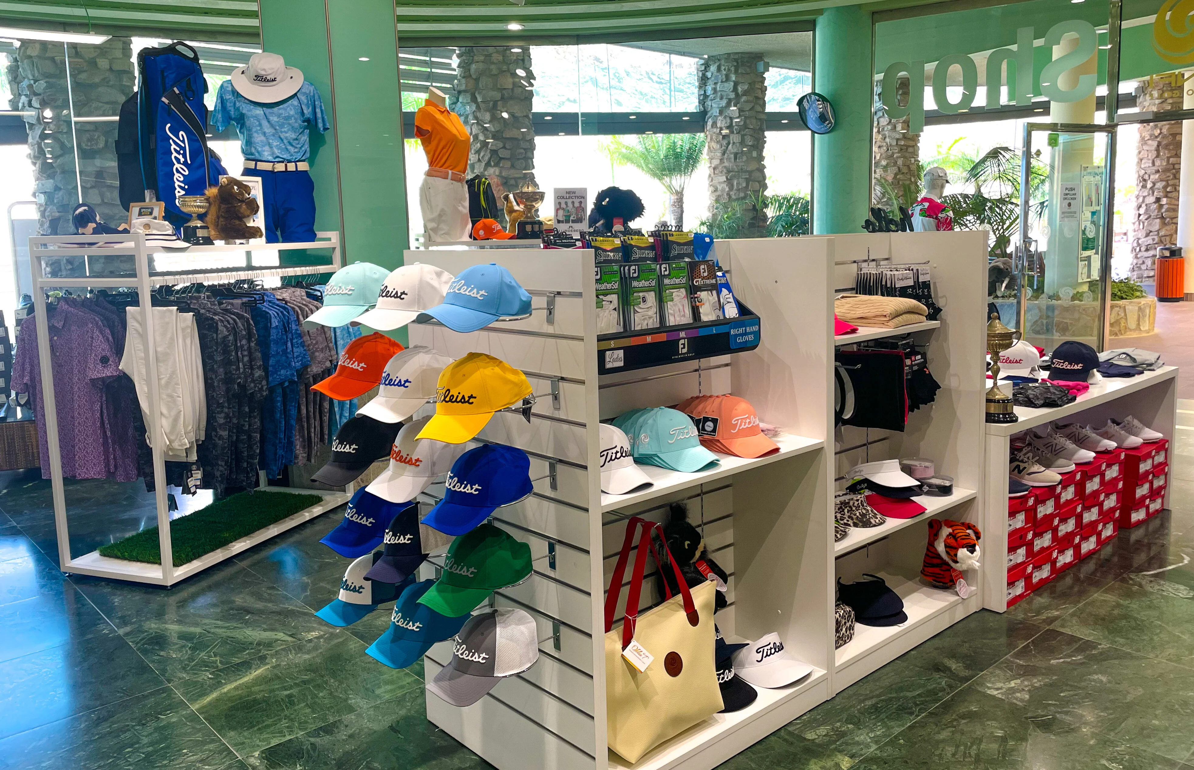 04-Golf-Pro-Shop